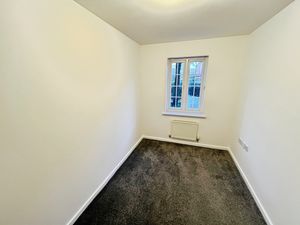 Office/study- click for photo gallery